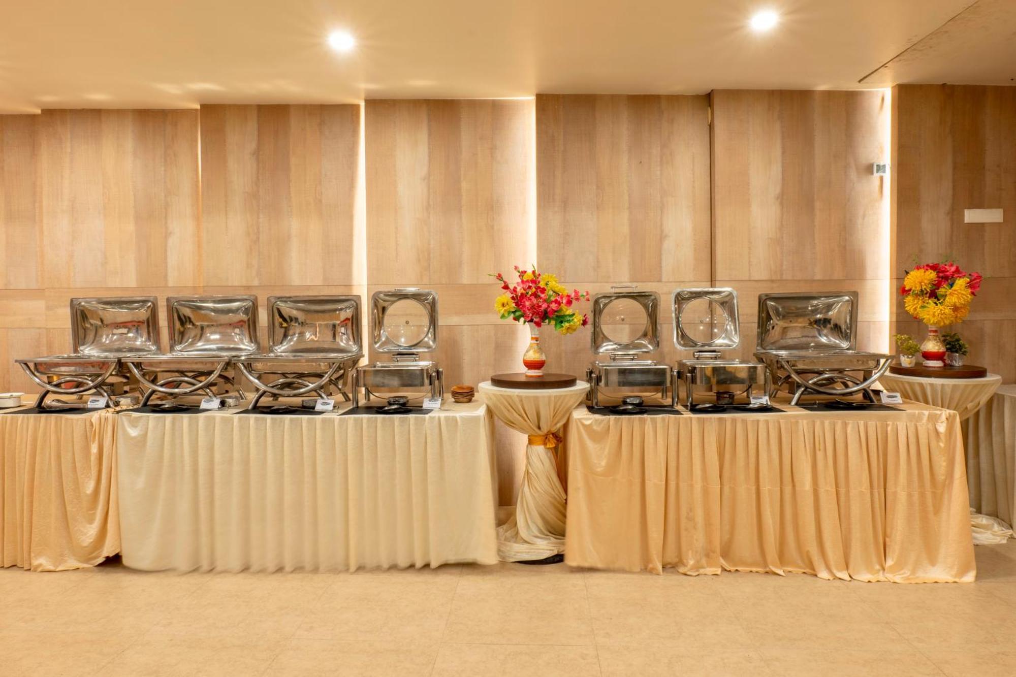 Hotel Prism - A Boutique Hotel Jorhāt 외부 사진